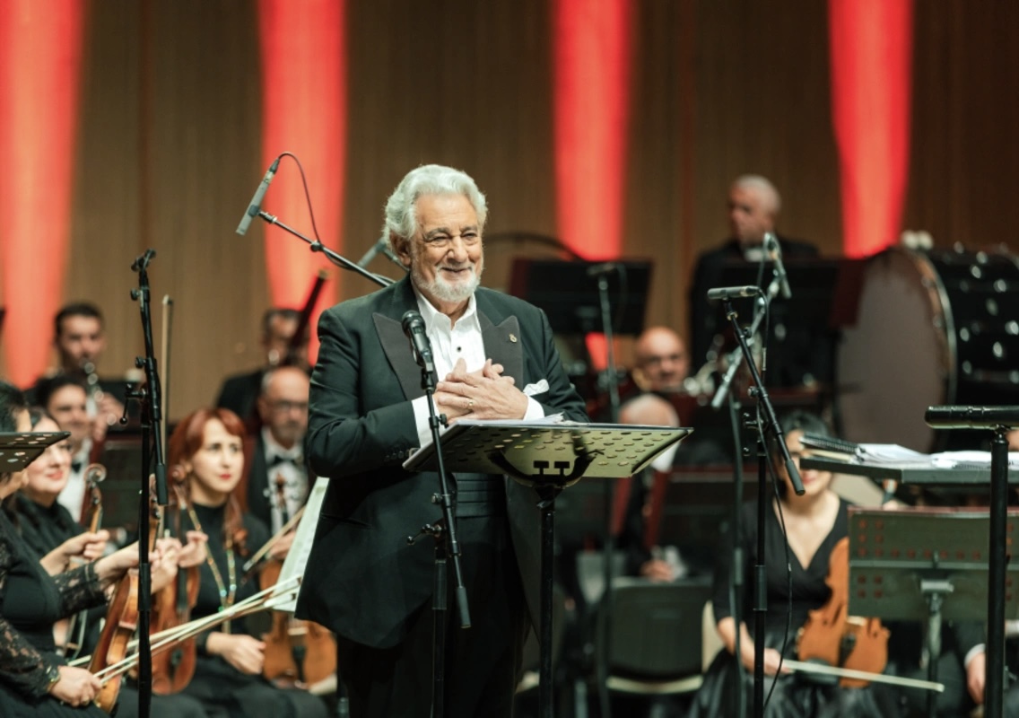 Plasido Dominqo Heydər Əliyev Mərkəzində çıxış edib