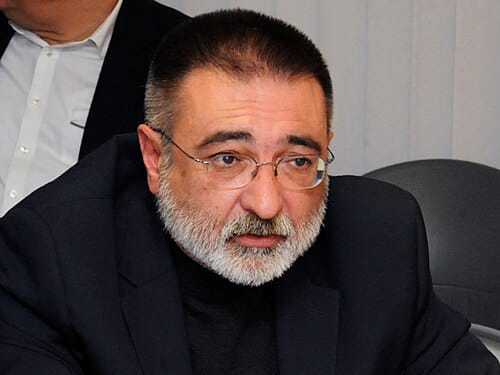 16 noyabr – Rauf Rəfail oğlu Talışinskinin doğum günüdür