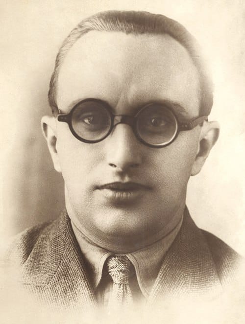 Yuzef Davidoviç Çarski-Tanxelsonun anım günü qeyd olunur