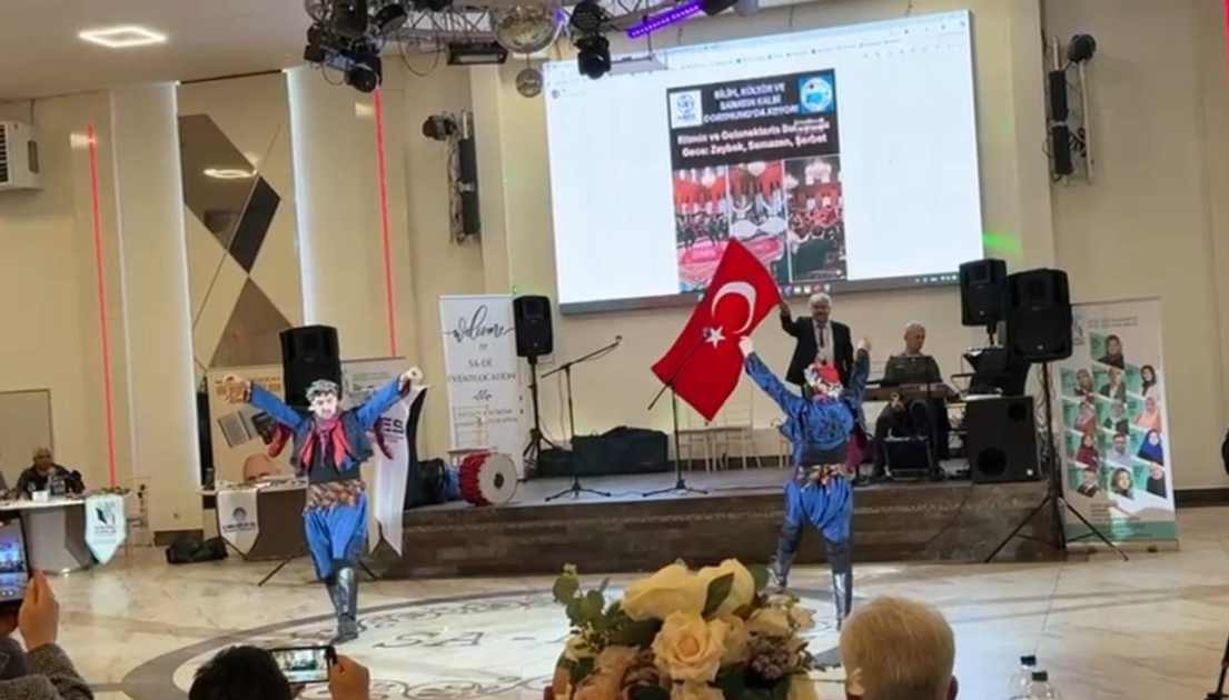 Türk dünyasının diaspor nümayəndələri Almaniyada bir araya gəliblər