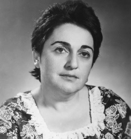 Gülarə Əziz qızı Əliyevanın doğum günü – Azərbaycan musiqisinin dəyərli siması