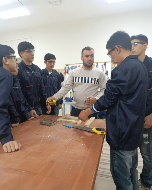 Peşə təmayüllü siniflərdə monitorinqlər davam edir