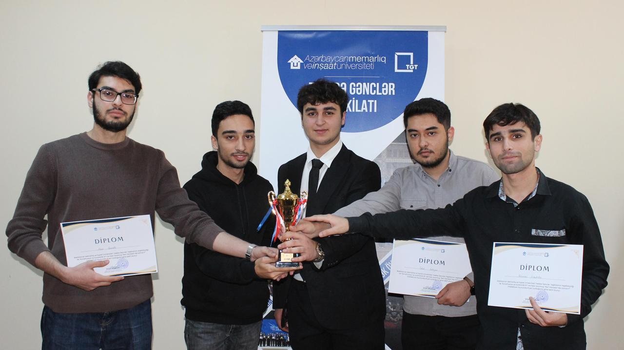 AzMİU-da “Konstitusiya və Suverenlik İli” çərçivəsində intellektual yarış keçirilib