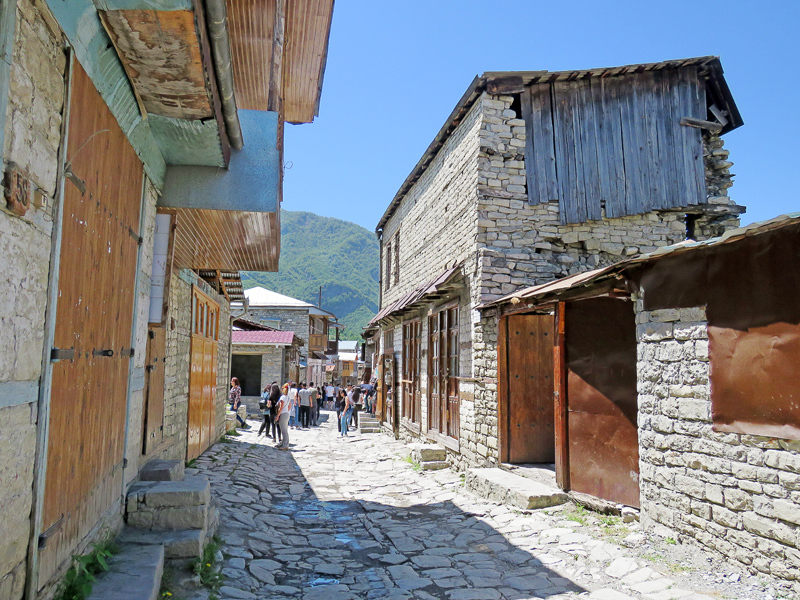 Lahıcda Qoruqların İdarəedilməsi Mərkəzinin binası ilin sonuna qədər istifadəyə veriləcək