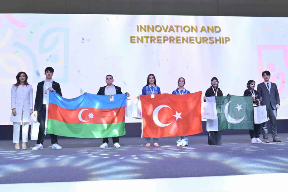 SAF 2025-in qalibləri mükafatlandırılıblar