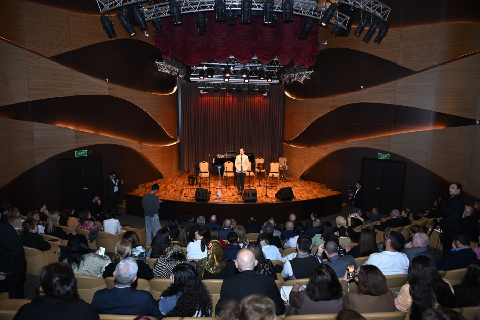 Beynəlxalq Muğam Mərkəzində Kalvalı Əli Dədənin 150 illiyi qeyd edilib