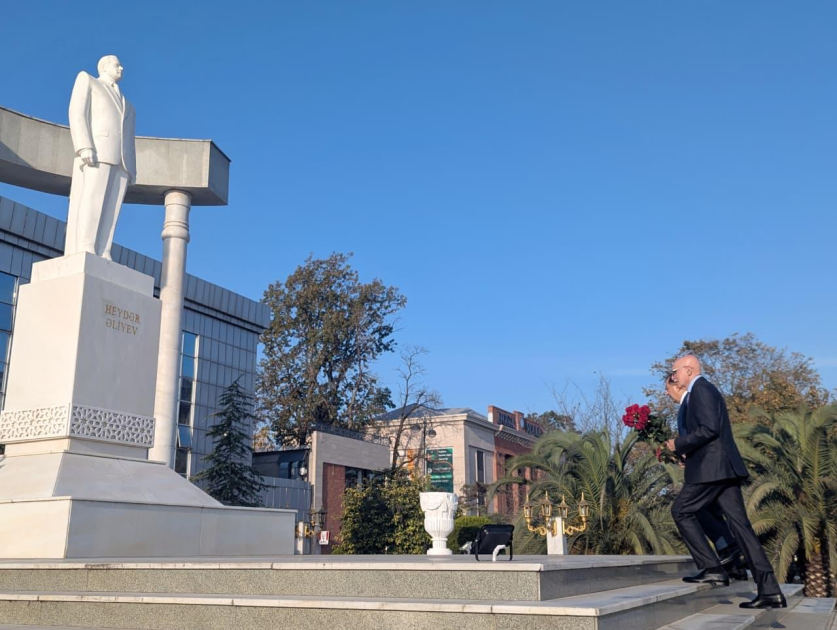 Nazir müavini Firudin Qurbanov Lənkəranda təhsil müəssisələrində olub