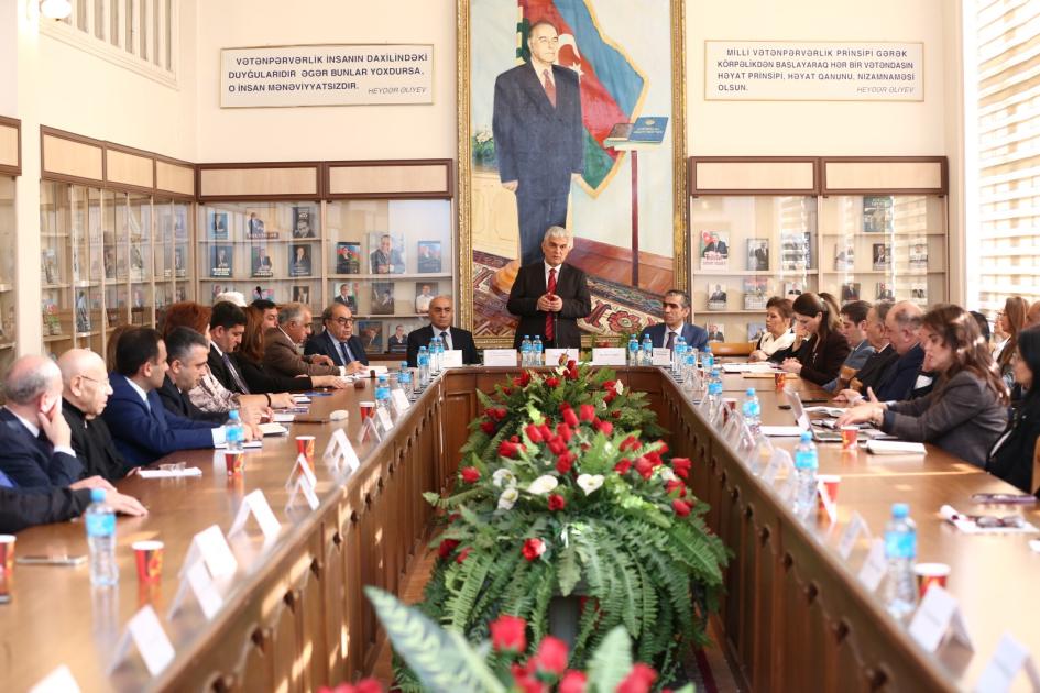 ADPU-da əməkdaş və tələbələrin məmnunluq sorğularının nəticələri islahatlara istiqamət verir