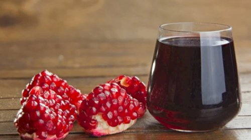 Küçədə satılan nar şirəsi zəhərlənməyə səbəb ola bilər