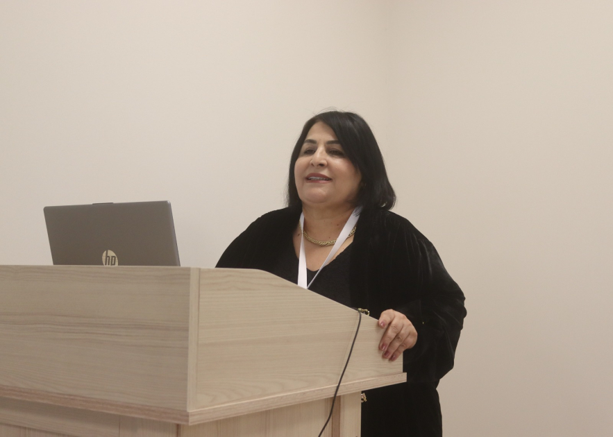 Botanika İnstitutunda III Beynəlxalq Apiterapiya və Təbiət Konqresi keçirilib