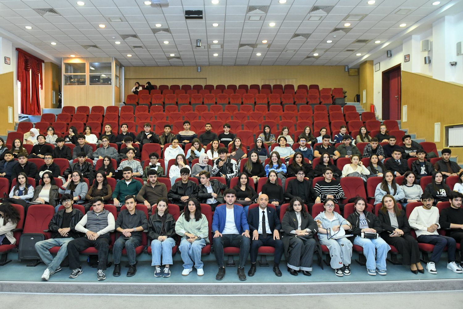 BMU-da gənc tədqiqatçılar üçün elmi seminar təşkil olunub 