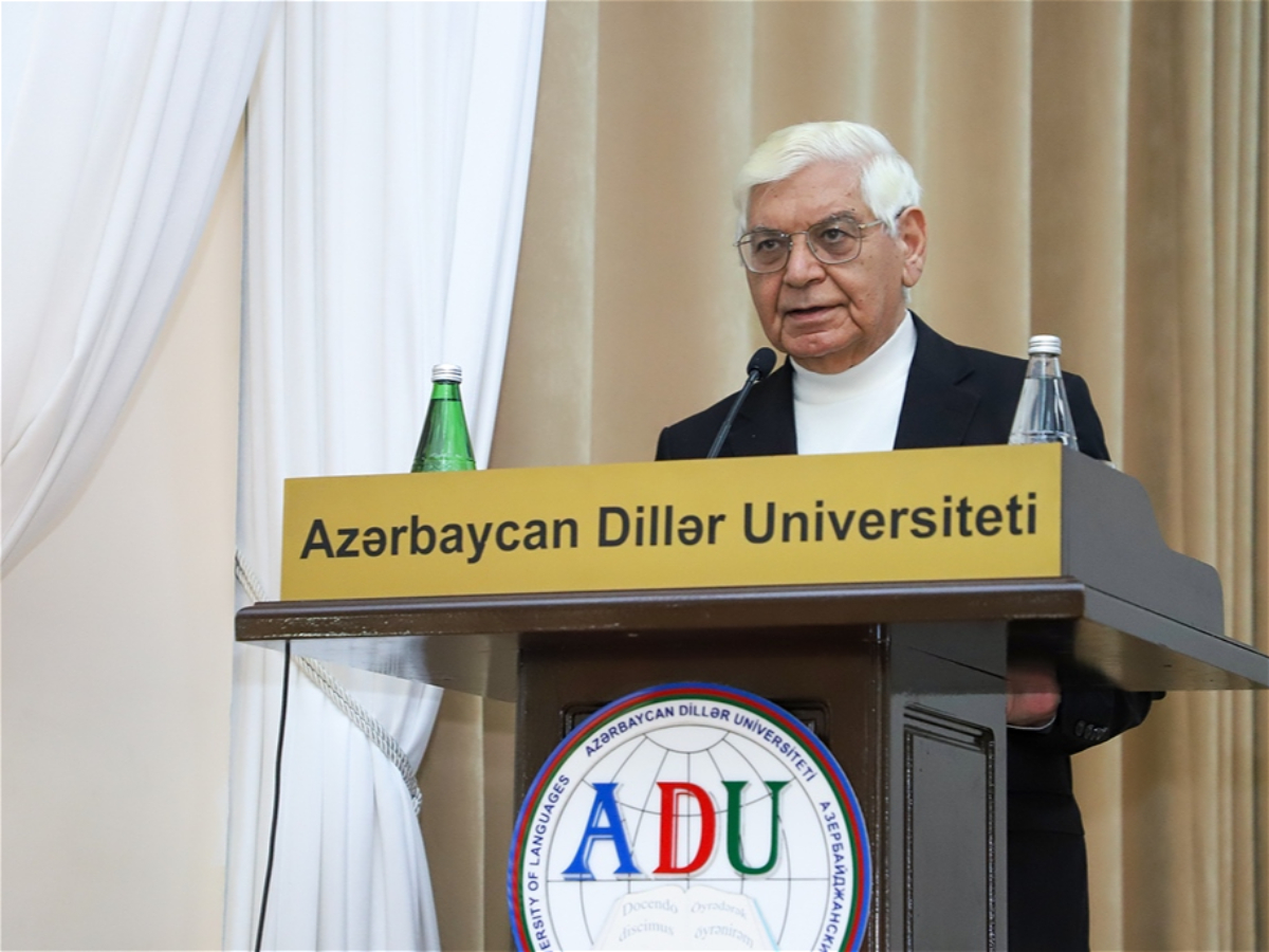 Rafiq Əliyev: “Süni intellekt humanitar elmlərdə geniş tətbiq olunmalıdır”