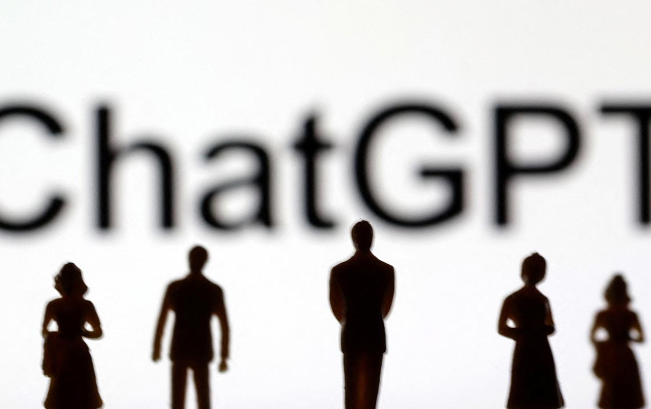 “OpenAI” “ChatGPT”yə qrup söhbəti funksiyası əlavə etdi