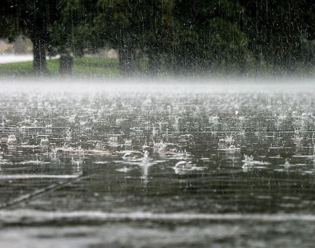 "Üzən yağış generatoru" təqdim edildi: Damcıları elektrikə çevirir