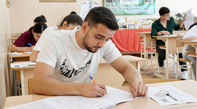 Çində təqaüdlə təhsil almaq istəyənlərin NƏZƏRİNƏ