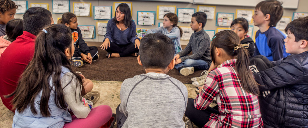 Məktəb İicmalarını bir araya gətirən qəribə şükranlıq ənənələri