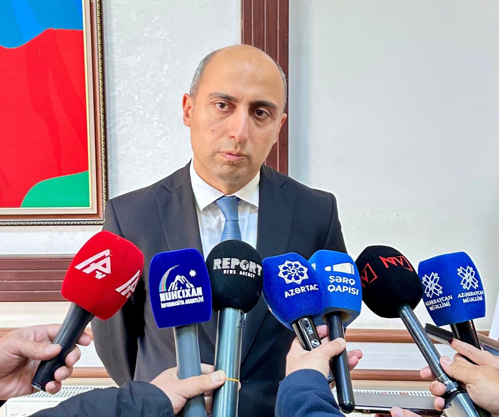 “İnteraktiv Təhsil Yardımı” layihəsi təhsildə keyfiyyətin artmasına xidmət edir – Emin Əmrullayev