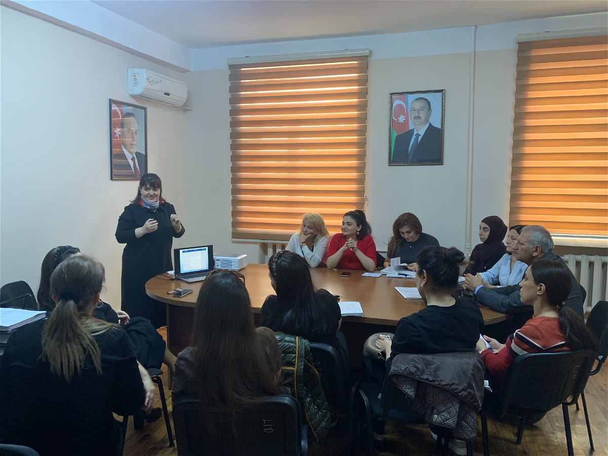 ADU-da “Error correction and feedback” adlı seminarı keçirilib