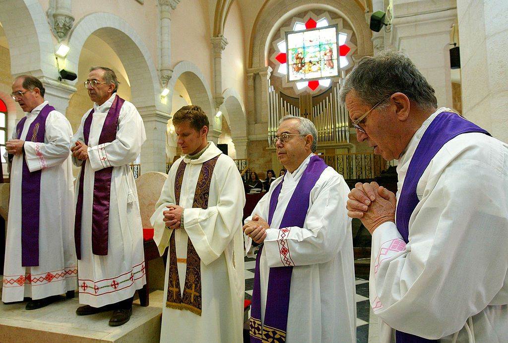 Başqa bir Katolik yeparxiyası meqa MAT-ları planlaşdırır