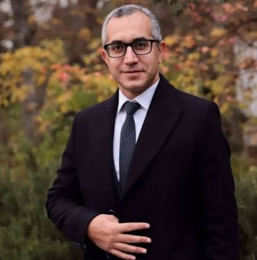 Süni intellekt təhsilə mane olur, yoxsa kömək?