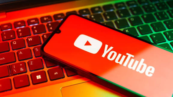 "YouTube" istifadəçilərdən pasport tələb edir