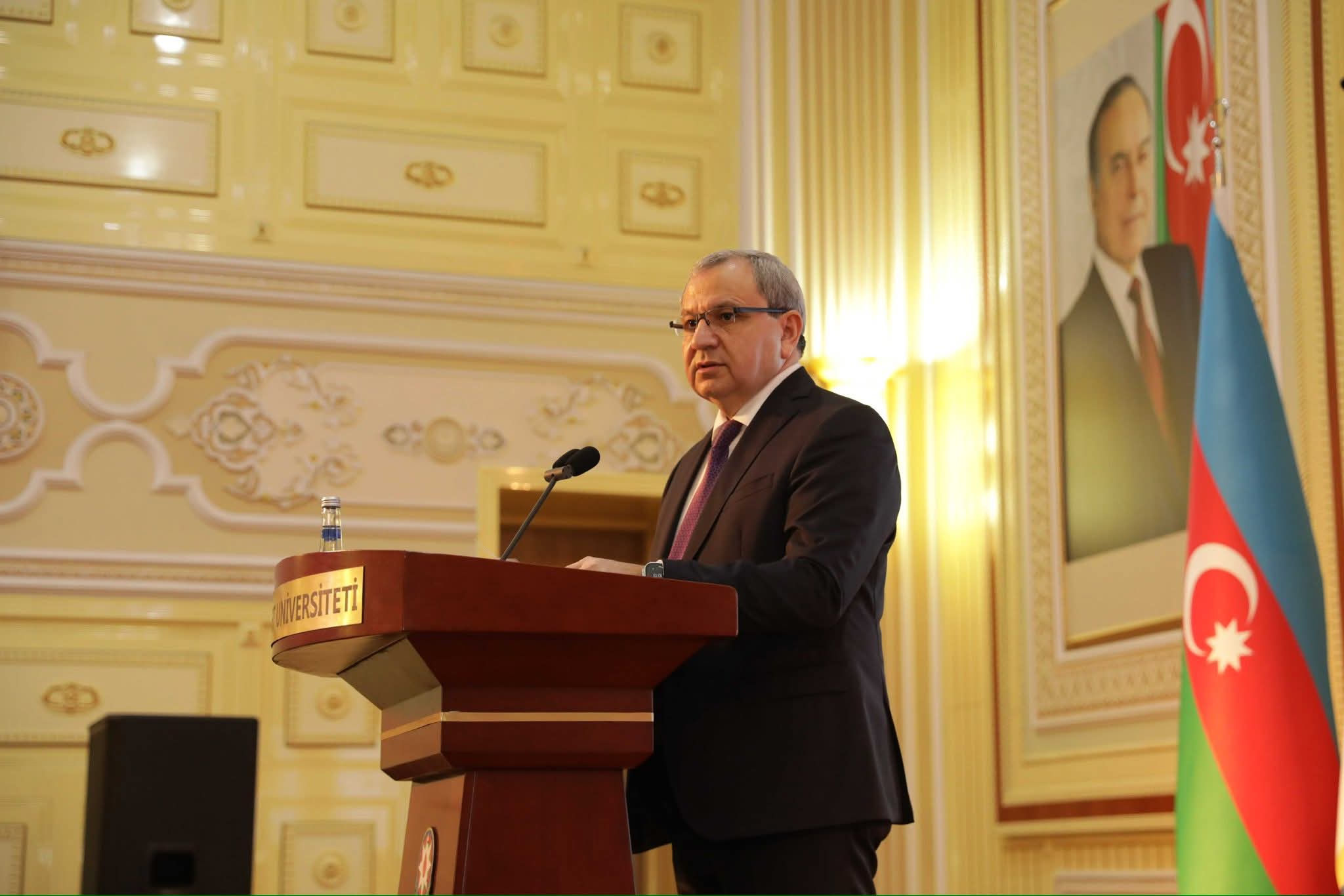 BDU-da “Konstitusiya və Suverenlik İli”nə həsr olunmuş Respublika elmi konfransının açılış mərasimi