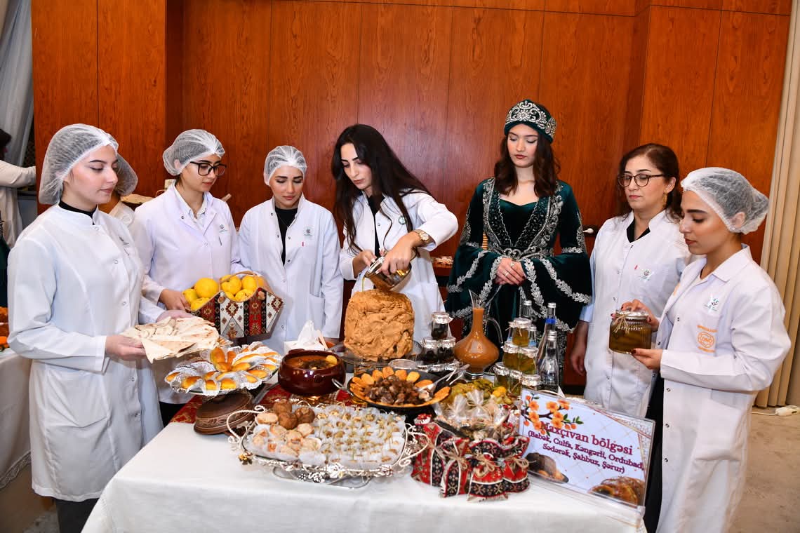 ADNSU-da “Nəzəriyyədən təcrübəyə” adlı Qida festivalı keçirilib