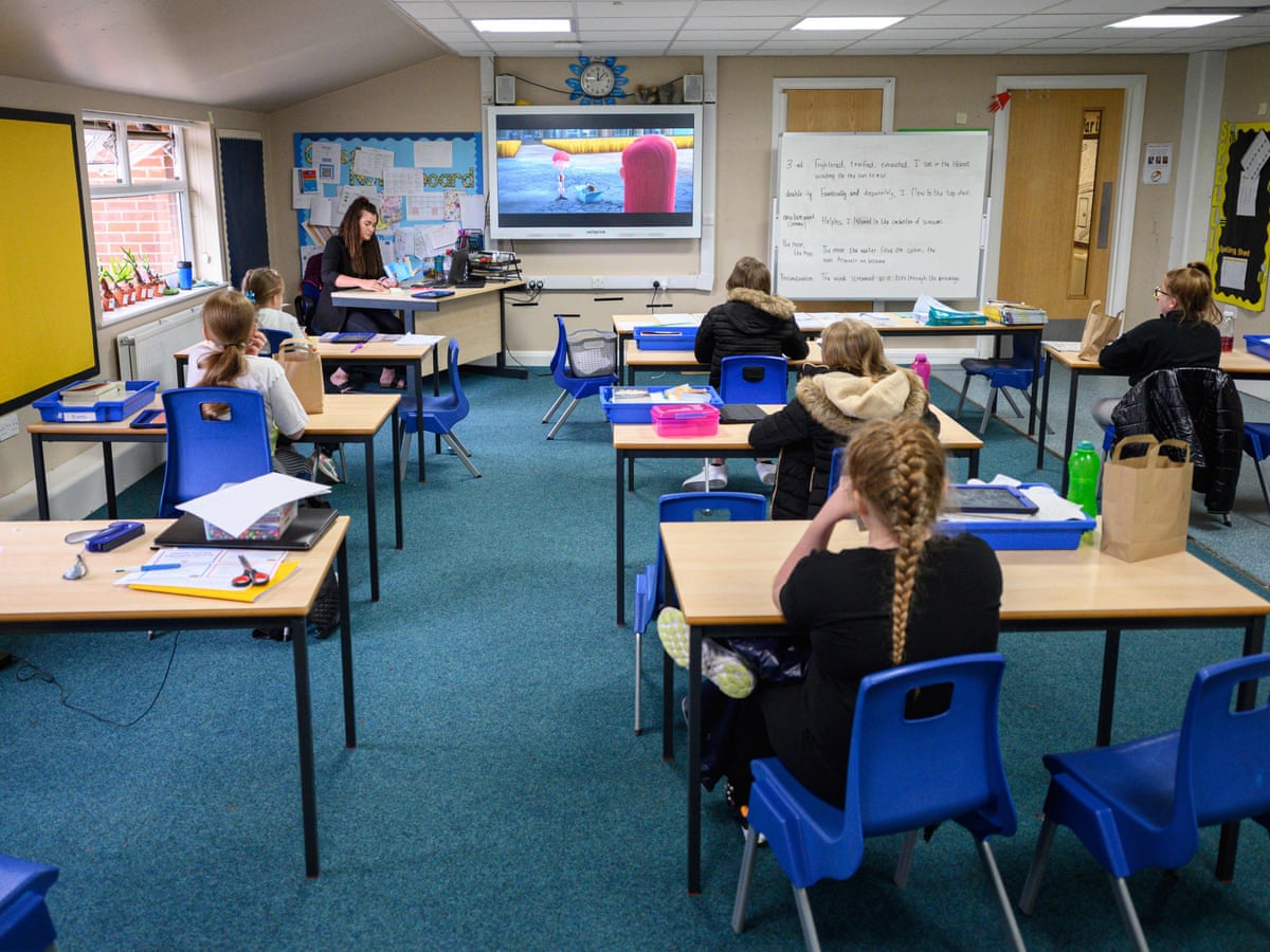 Məktəblərdə “deepfake” pornoqrafiyasının yayılması narahatlıq doğurur: “Bir şagird o qədər dəhşətə gəldi ki, qusdu”