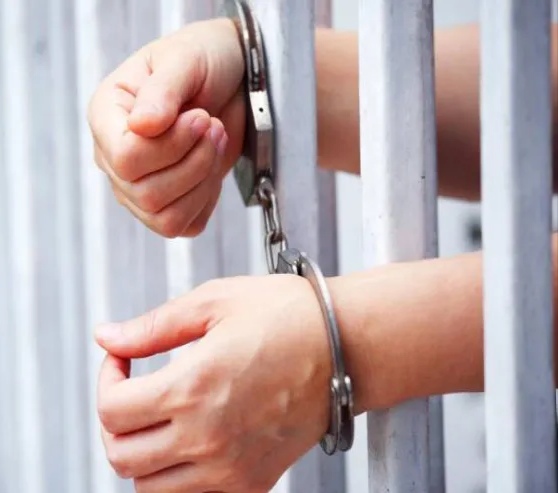 Azyaşlının ölümündə günahkar sayılan həkimə hökm oxundu