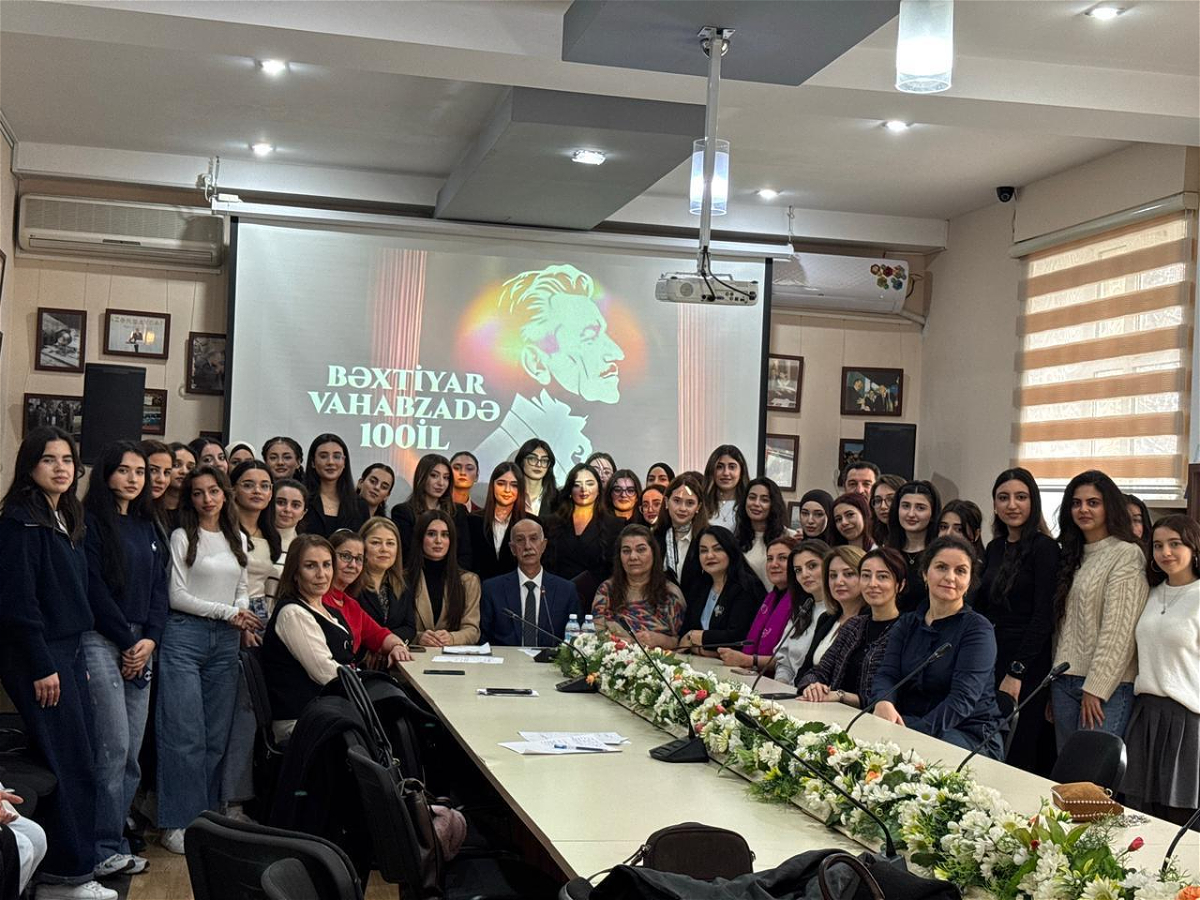 Bəxtiyar Vahabzadənin 100 illiyinə həsr olunmuş ədəbi-bədii tədbir keçirilib