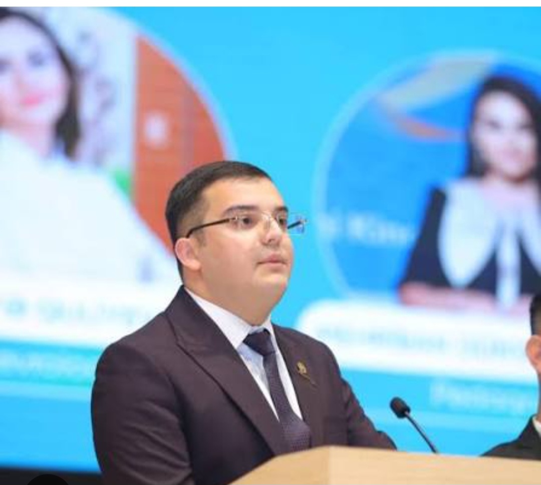 Əmrah Həsənli:"Bu gün əmək bazarı artıq yalnız diplomla ölçülmür"