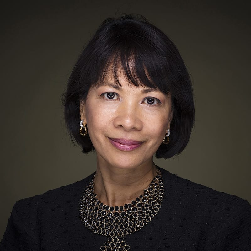 Astrid Tuminez: Şok və kədər arasında liderlik