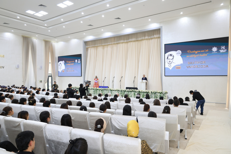 “Azərbaycan sənət və ədəbiyyat günləri” çərçivəsində möhtəşəm konsert keçirilib 