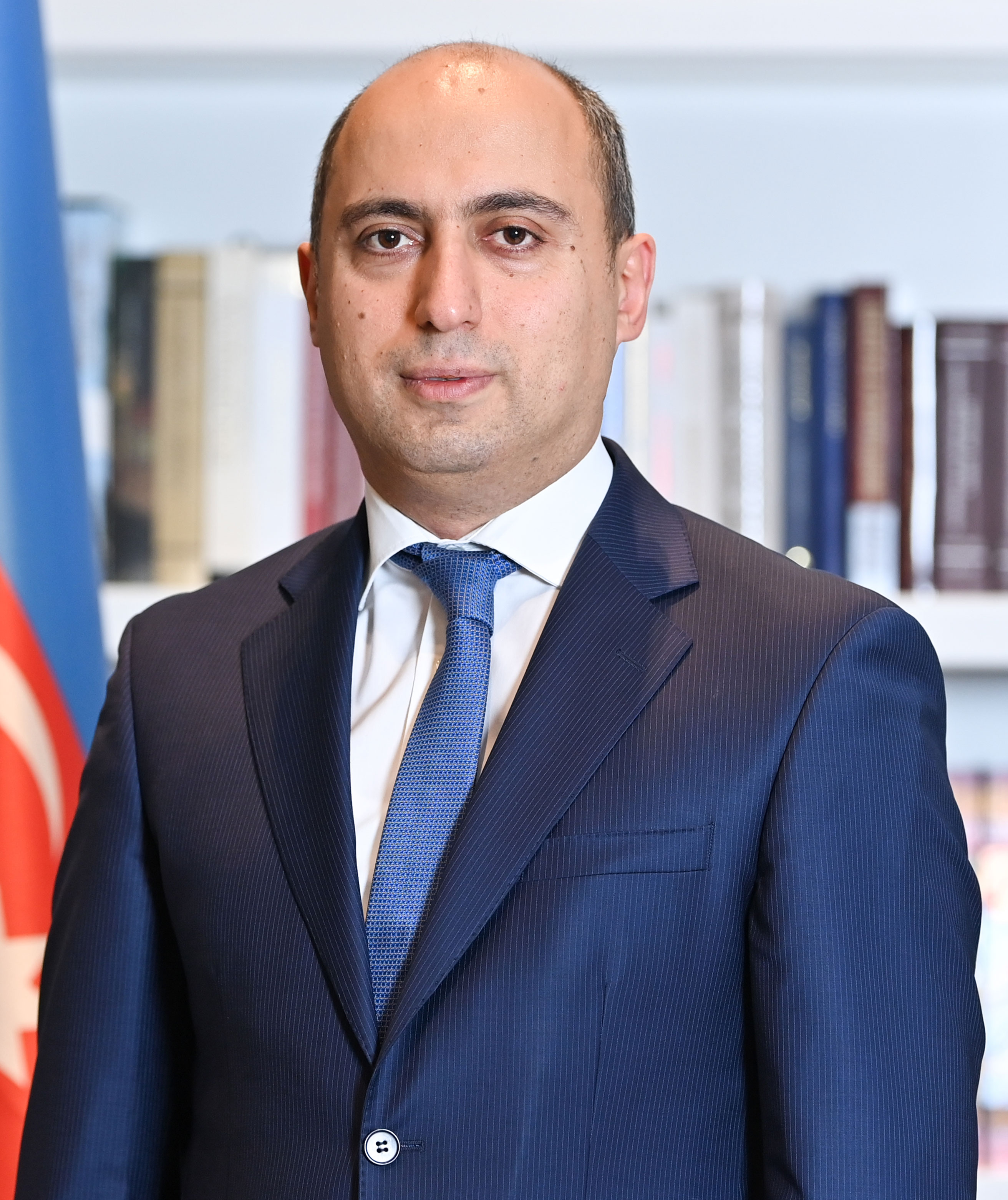 "8 minə yaxın müəllimin fəaliyyəti peşəsinə uyğun olmadığına görə xitam vermişik"