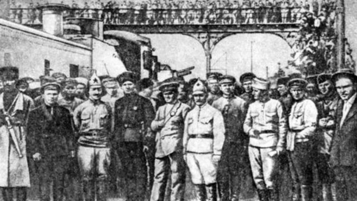 Zaqafqaziya kommunist təşkilatlarının IV qurultayının başa çatmasından 99 il ötür