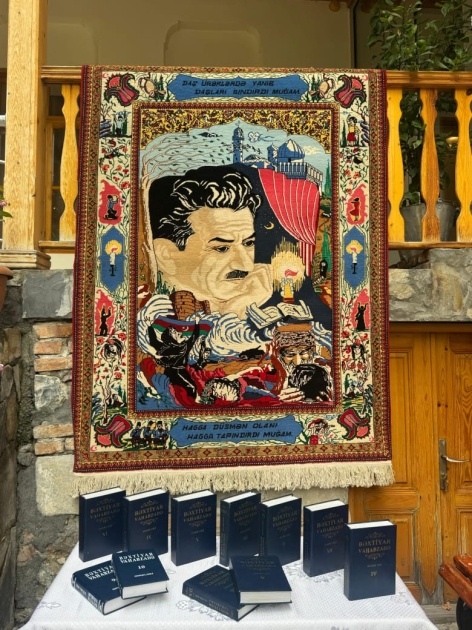 KİM-də Bəxtiyar Vahabzadənin yubileyi münasibətilə sərgi