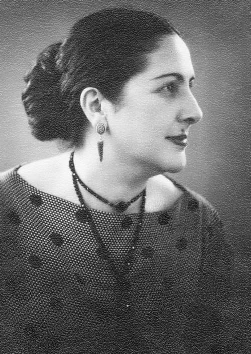 Azərbaycan operasının parlaq səsi: Gülxar Həsənovanın xatirəsi anılır