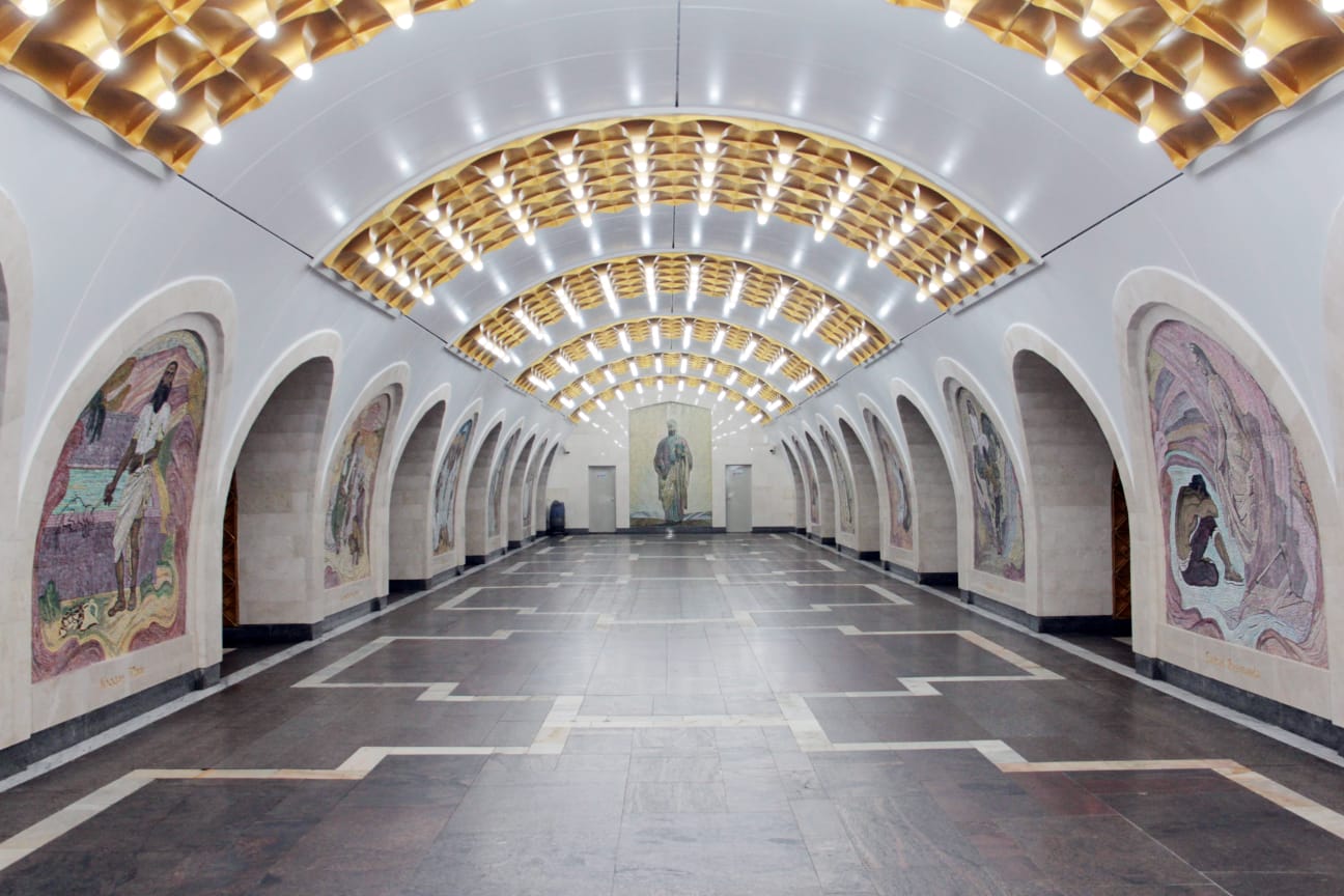 2002-ci il, 10 Dekabr — Bakıda Nizami metrostansiyasının açılışı gerçəkləşib