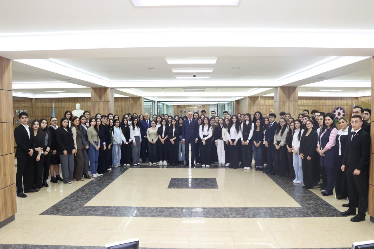 Nazir müavini Firudin Qurbanov BSU tələbələri ilə görüş keçirdi