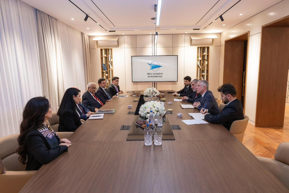 Milli Aviasiya Akademiyasında Böyük Britaniya ilə əməkdaşlığa dair görüş keçirilib