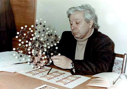 Xudu Məmmədovun anadan olmasından 98 il ötür