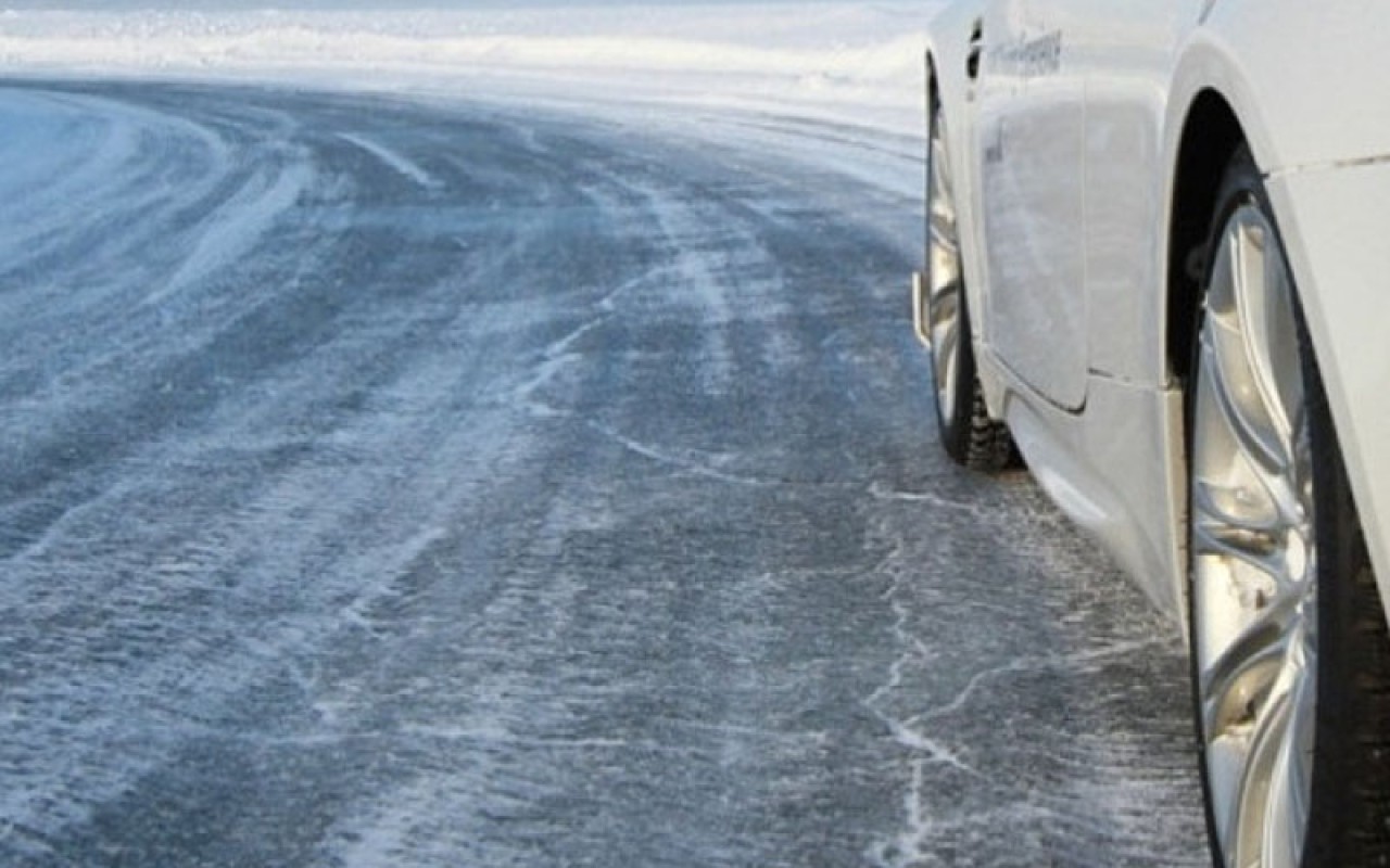 Sabah bəzi yollar buz bağlayacaq