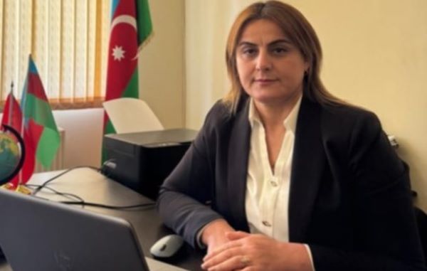 Direktor rektor və müdirə təşəkkür edib