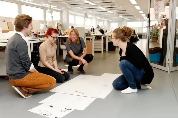 Finlandiya təhsil modeli: Pulsuz təhsil və xoşbəxt şagirdlər