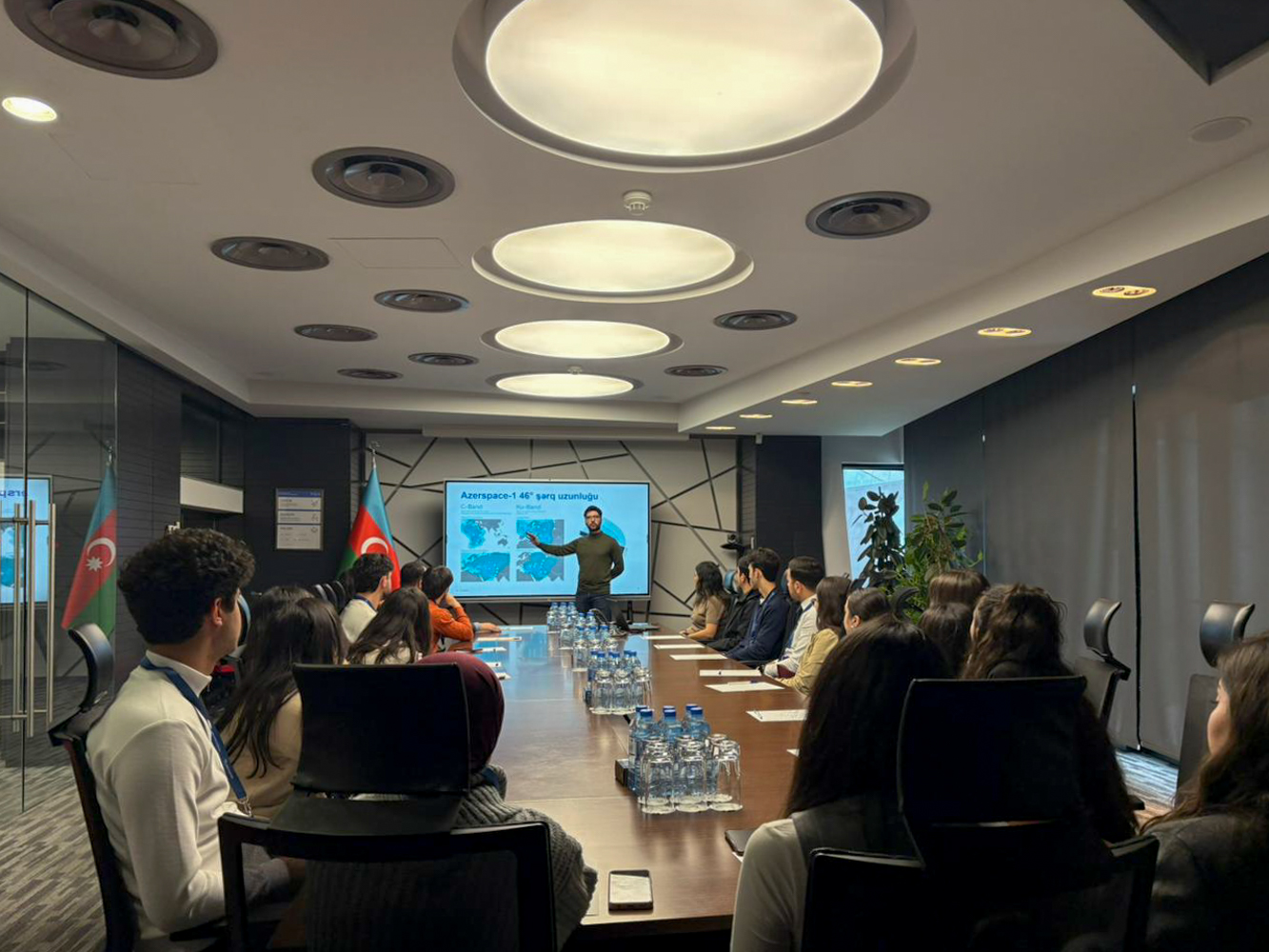 BMU tələbələri “Azərkosmos”un Qobustan mərkəzində infoturda iştirak ediblər