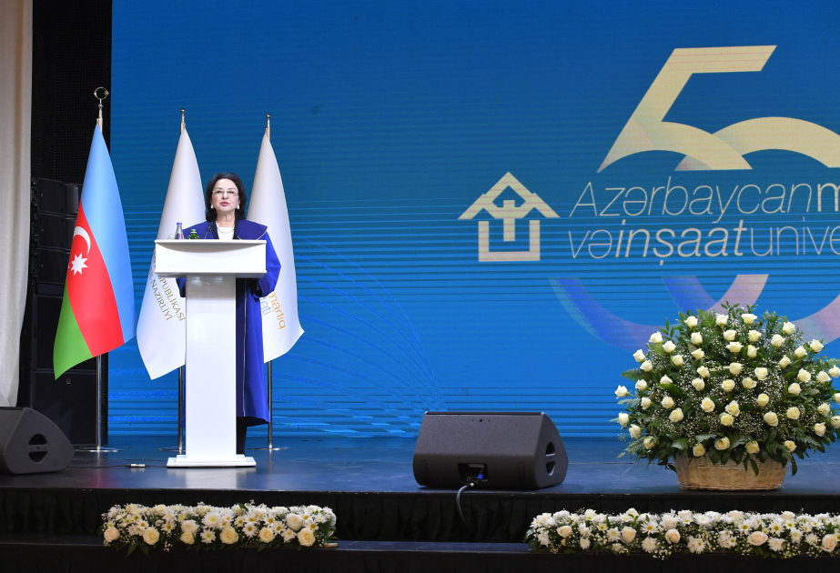 "Aparılan quruculuq işlərinin əsas icraçıları bizim məzunlardır"