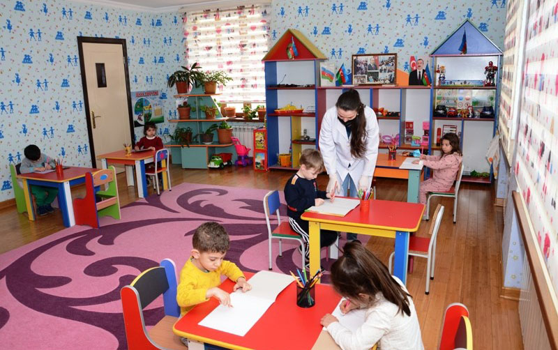 Müdir vəzifədən azad edilib