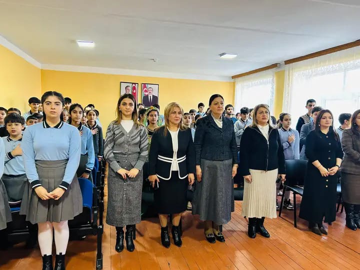 Astara şəhəri 1 nömrəli məktəbdə “Konstitusiya və Suverenlik İli”nə həsr olunmuş tədbir keçirilib