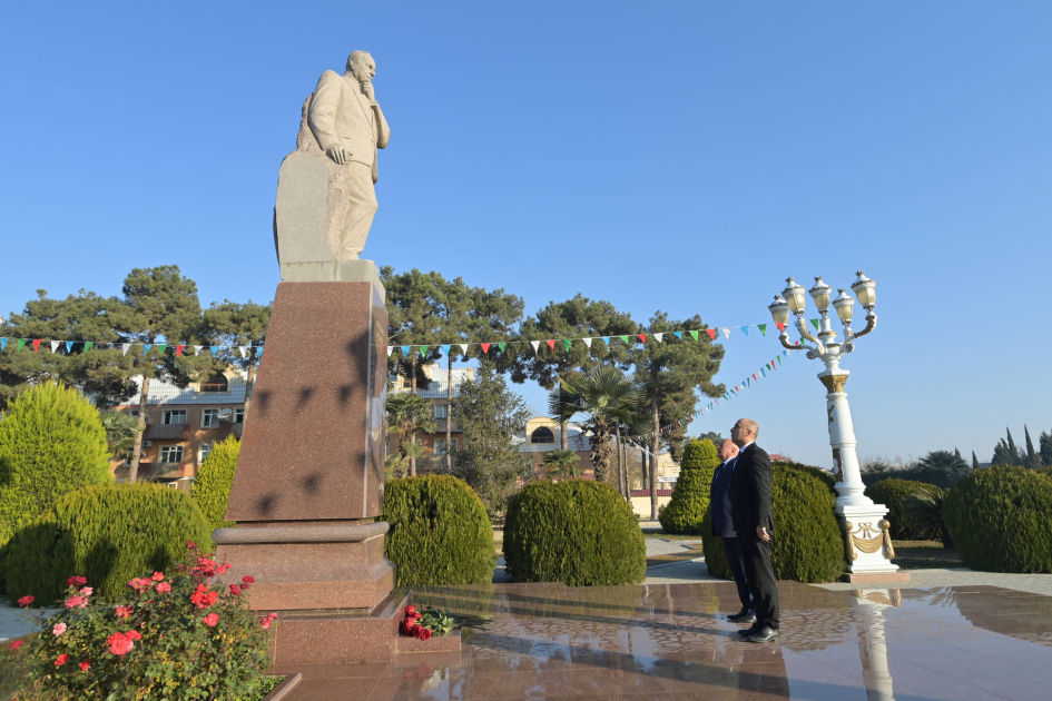 Elm və təhsil naziri Ağcabədidə vətəndaşların müraciətlərini dinləyib - FOTOLAR