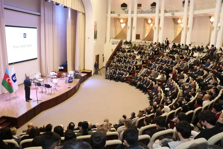 Azərbaycan Texniki Universitetinin 75 illik yubileyinə həsr olunmuş tədbir keçirilib